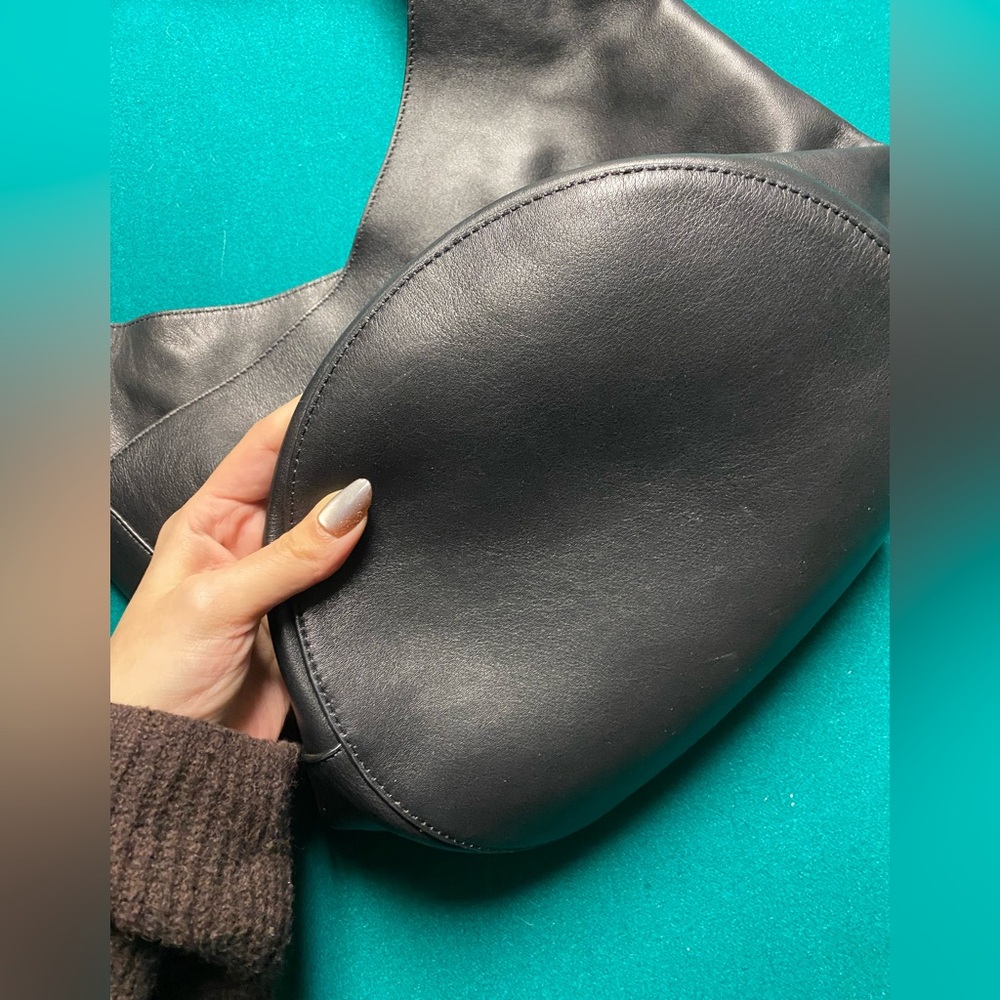 Reformation Medium Silvana Bucket Bag - Picture 3 of 6